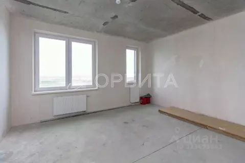 Студия Тюменская область, Тюмень ул. Краснооктябрьская, 8 (34.0 м)