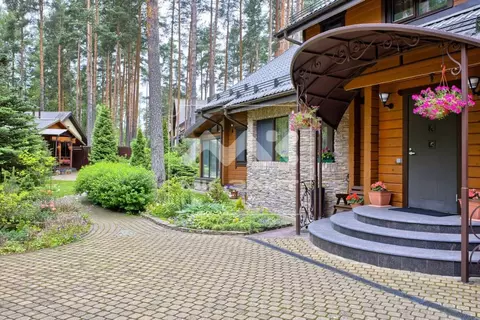 Дом в Ленинградская область, Выборгский район, Рощино пгт ул. ...