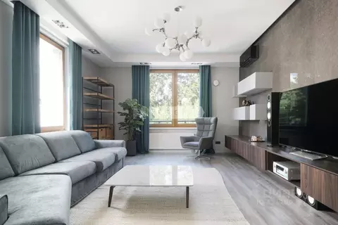 1-к кв. Санкт-Петербург Смольная наб., 12 (77.2 м)