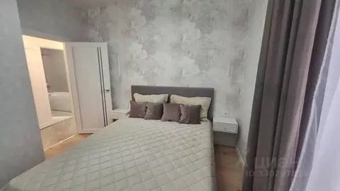 2-к кв. Крым, Симферополь просп. Александра Суворова, 15к9 (46.98 м)