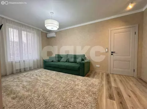 2-комнатная квартира: Батайск, Комсомольская улица, 131Ак1 (58 м)