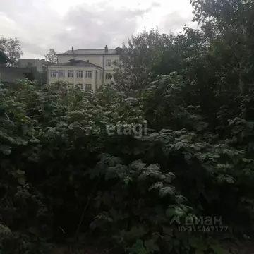 Участок в Свердловская область, Нижний Тагил ул. Черных, 82 (4.7 сот.)