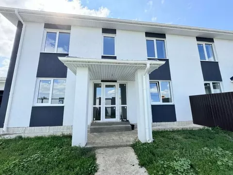 Таунхаус в Самарская область, Ставропольский район, с. Подстепки ул. ...