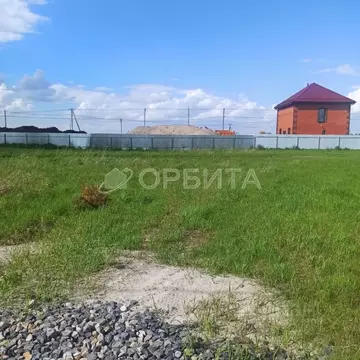 Участок в Тюменская область, Тюменский район, д. Падерина ул. Победы ...