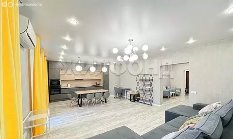 3-комнатная квартира: Новосибирск, улица Залесского, 2/3 (117.6 м)