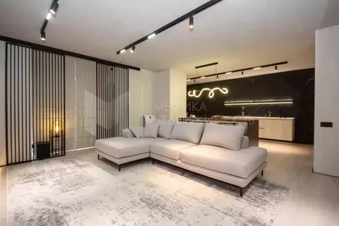 4-к кв. Тюменская область, Тюмень ул. Максима Горького, 68 (153.7 м)