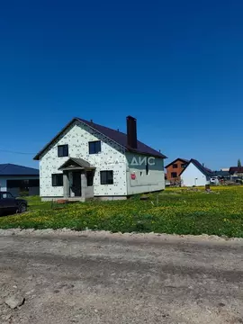 Дом в Башкортостан, Стерлитамакский район, Казадаевский сельсовет, с. ...