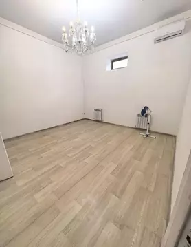 Офис в Краснодарский край, Краснодар ул. Имени Тургенева, 151/1 (20 м)