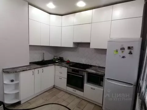 3-к кв. Курская область, Курск Звездная ул., 23 (76.0 м)