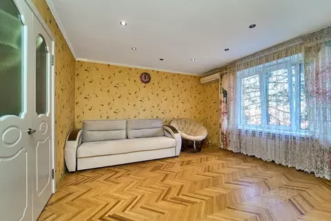 2-к кв. Краснодарский край, Краснодар ул. Рылеева, 360 (51.0 м)