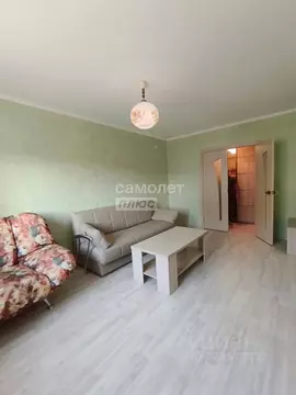 2-к кв. Волгоградская область, Волгоград ул. Добрушина, 16 (55.0 м)