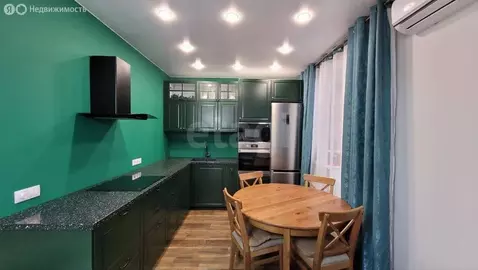 3-комнатная квартира: Новосибирск, улица Федосеева, 14 (82 м)