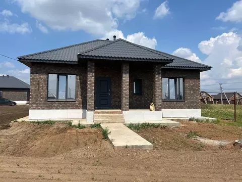 Дом в Оренбургская область, Оренбургский район, с. Благословенка, ...