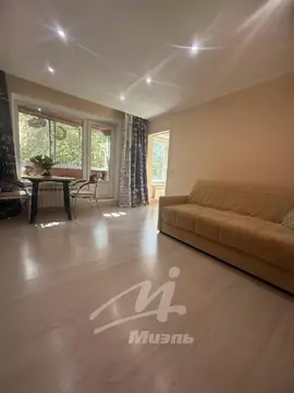 Продается 1-комнатная квартира