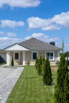 Дом в Крым, Симферопольский район, Трудовское с/пос, с. Строгоновка  ...