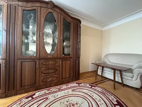 3-комнатная квартира: Владикавказ, улица Зангиева, 82 (61 м)