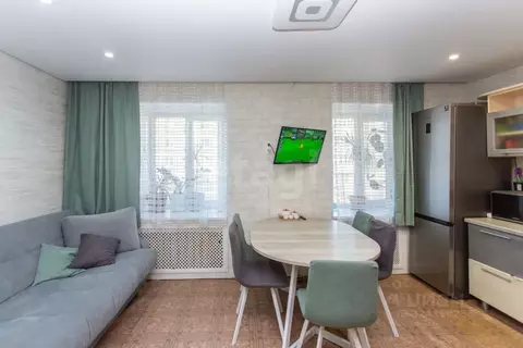 2-к кв. Тюменская область, Тобольск ул. Знаменского, 18 (58.0 м)