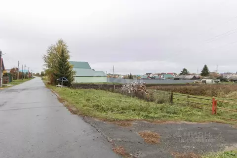 Участок в Тюменская область, Тюменский муниципальный округ, с. ...