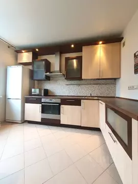 4-к кв. Московская область, Красногорск бул. Ильинский, 7 (92.7 м)