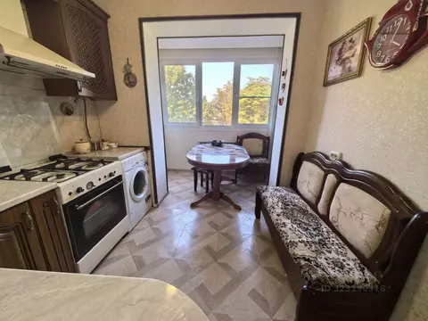 3-к кв. Кабардино-Балкария, Нальчик ул. Кирова (61.0 м)