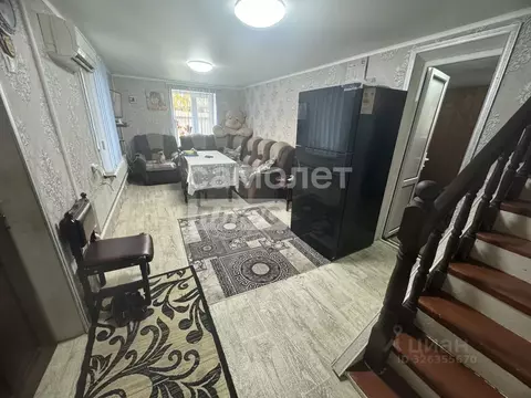 Дом в Краснодарский край, Кореновск Норильский пер., 1 (232 м)