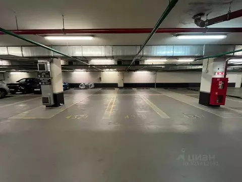 Гараж в Москва наб. Пресненская, 8с1 (29 м)