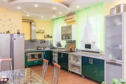 3-к кв. Челябинская область, Челябинск просп. Ленина, 22 (89.7 м)