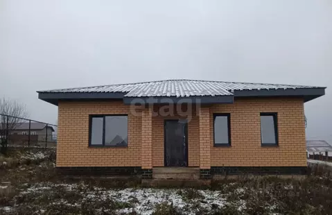 Дом в Башкортостан, Иглинский район, Акбердинский сельсовет, с. ...