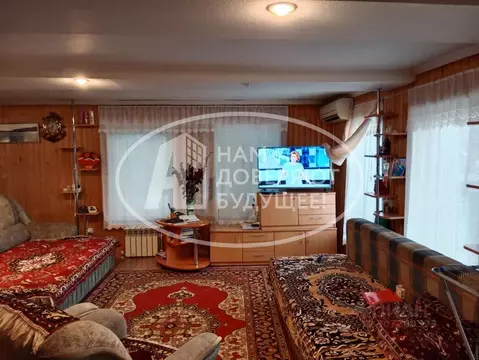 Дом в Удмуртия, Сарапульский район, д. Усть-Сарапулка ул. Вечтомова, ...