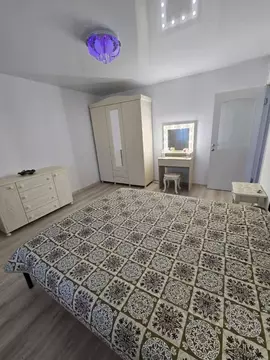 3-к кв. Севастополь ул. Комбрига Потапова, 31 (72.0 м)