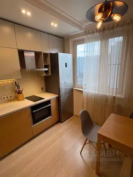 2-к кв. Москва Осенний бул., 15 (55.0 м)