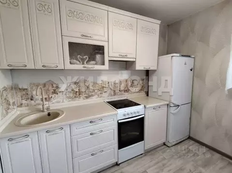 2-к кв. Хакасия, Абакан ул. Пушкина, 100 (48.2 м)