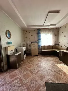 Дом в Бурятия, Иволгинский район, Сотниковское с/пос, с. Сотниково ул. ...