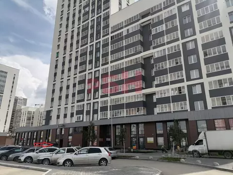 Торговая площадь в Свердловская область, Екатеринбург ул. Академика ...