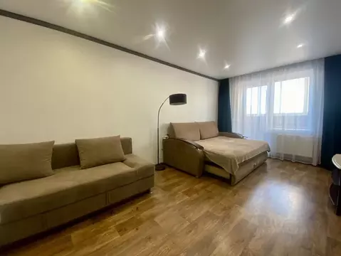 1-к кв. Челябинская область, Челябинск просп. Краснопольский, 19А ...