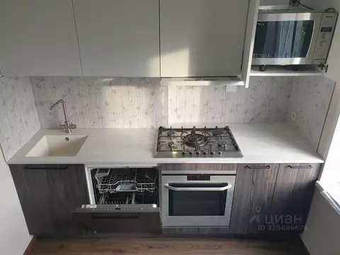 3-к кв. Московская область, Клин ул. Большая Октябрьская, 6 (68.0 м)