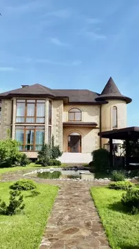 Дом в Краснодарский край, Анапа ул. Тростниковая (317 м)