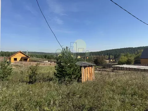 Участок в Иркутская область, Иркутский муниципальный округ, д. Карлук ...