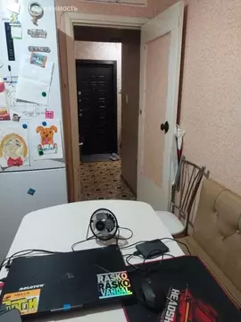 3-комнатная квартира: Сокол, улица Шатенево, 61 (60.4 м)