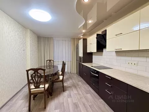 3-к кв. Татарстан, Казань ул. Оренбургский Тракт, 140Г (82.0 м)