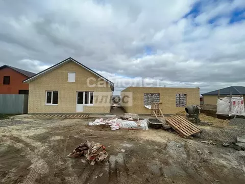 Дом в Калмыкия, Элиста пл. Ленина (100 м)