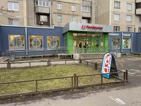 Торговая площадь в Санкт-Петербург просп. Культуры, 25к4 (17 м)