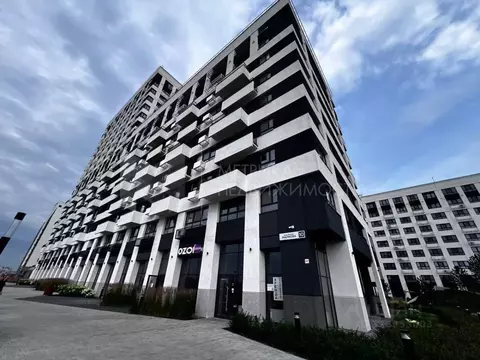 Студия Тюменская область, Тюмень ул. Василия Малкова, 10 (28.3 м)