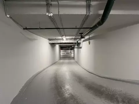 Гараж в Москва ул. Юных Ленинцев, 99к2 (16 м)