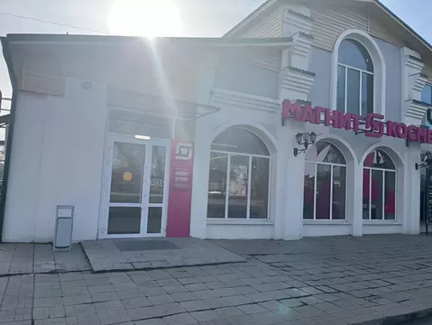 Помещение свободного назначения в Свердловская область, Камышлов ул. ...