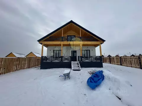 Дом в Иркутская область, Иркутский муниципальный округ, д. Карлук ул. ...