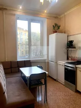 2-к кв. Челябинская область, Магнитогорск Октябрьская ул., 2 (57.1 м)