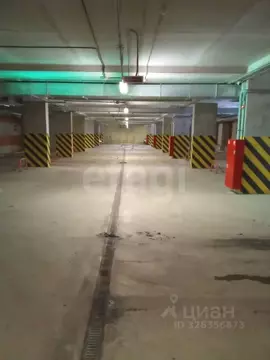 Гараж в Санкт-Петербург ул. Русановская, 16к4 (15 м)