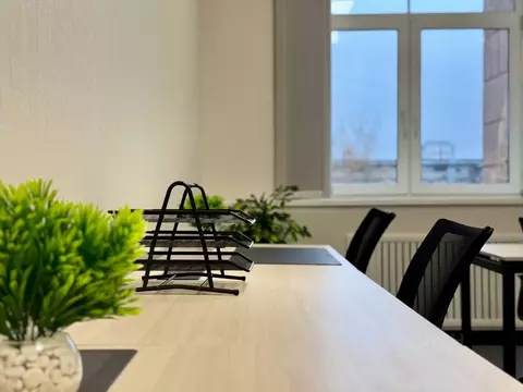 Офис в Санкт-Петербург просп. Большой Васильевского острова, 83 (18 м)