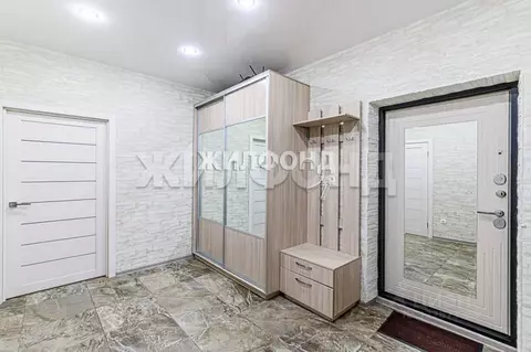 2-к кв. Новосибирская область, Новосибирск Красный просп., 181 (60.0 ...